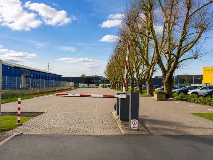 Park & Go Frankfurt – Foto 1