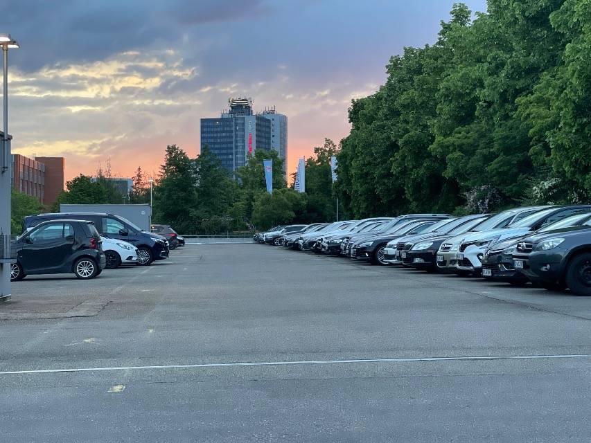 Valet Parking Flughafen | Flughafenparker Stuttgart – Foto 1